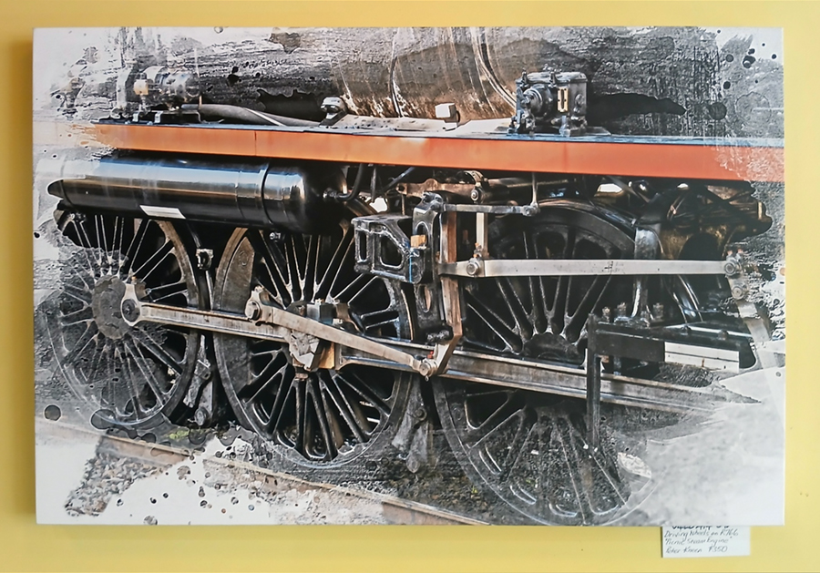 Driving Wheels of the R766 Picnic Steam Train Loco